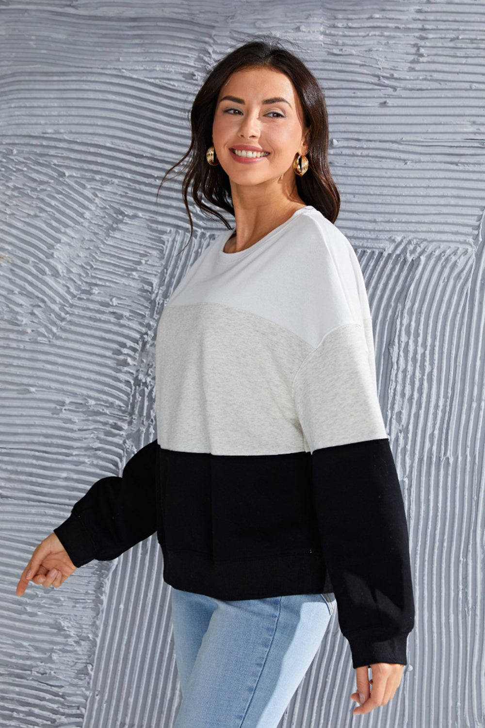 Color Block Round Neck Long Sleeve Sweatshirt