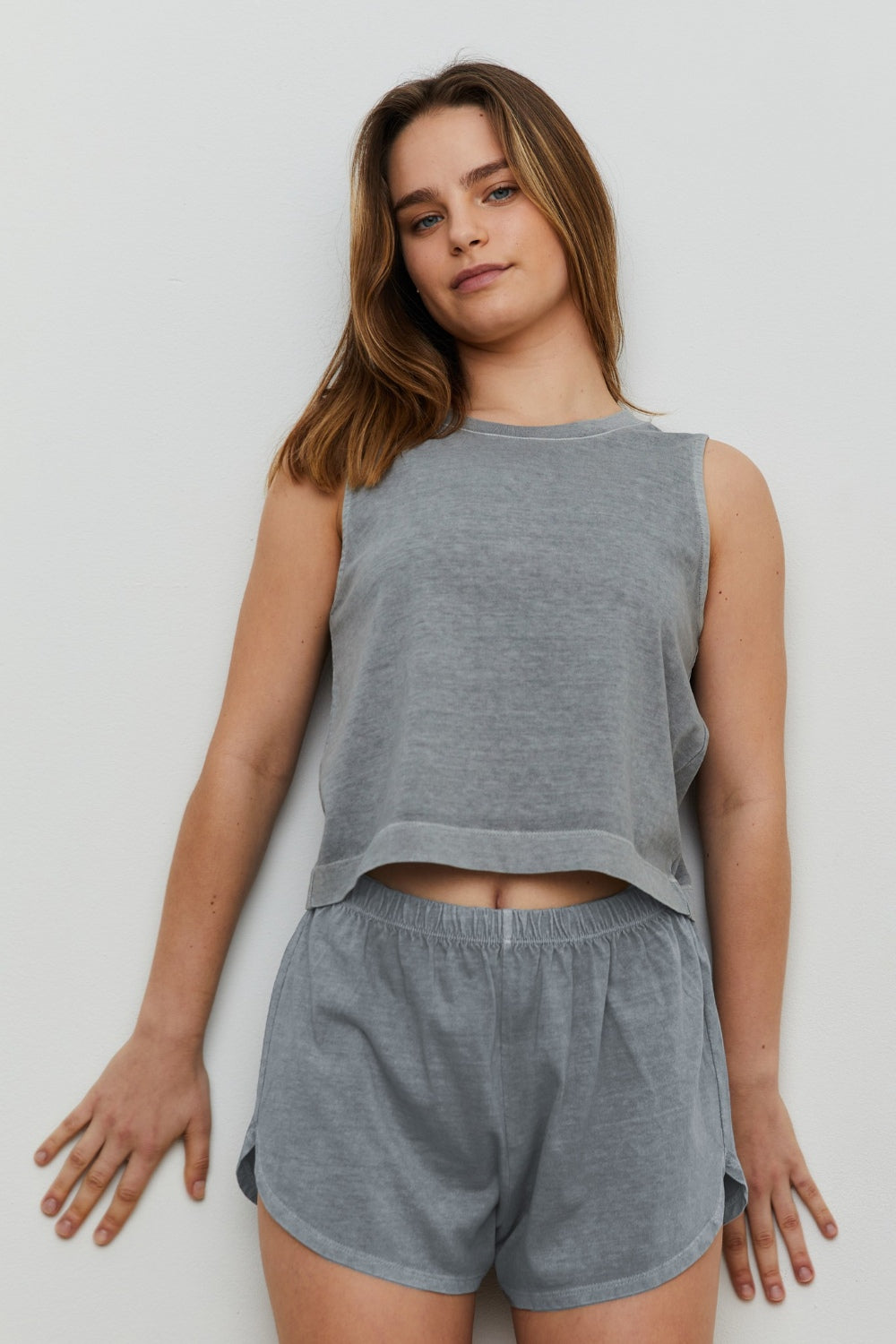 THE BLANK LAB Round Neck Crop Tank