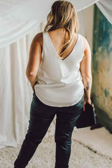 Plus Size Basic Style V-Neck Tank