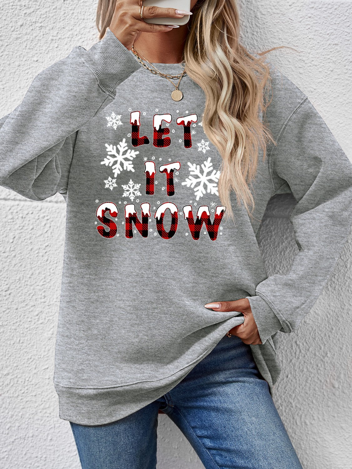 LET IT SNOW Round Neck Long Sleeve Sweatshirt