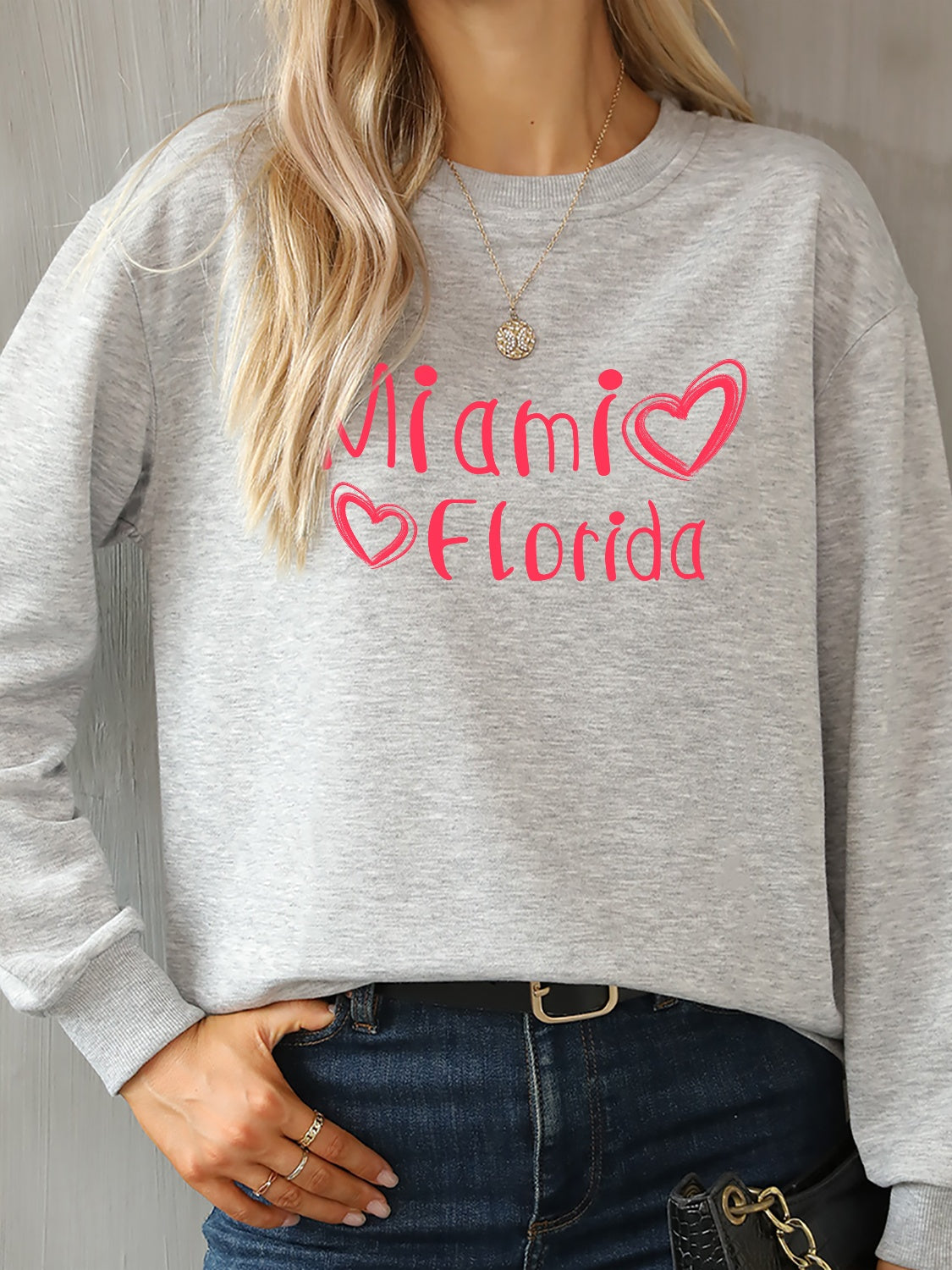 MIAMI FLORIDA Round Neck Dropped Shoulder Sweatshirt