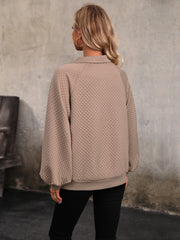 Collared Neck Buttoned Sweatshirt with Pocket